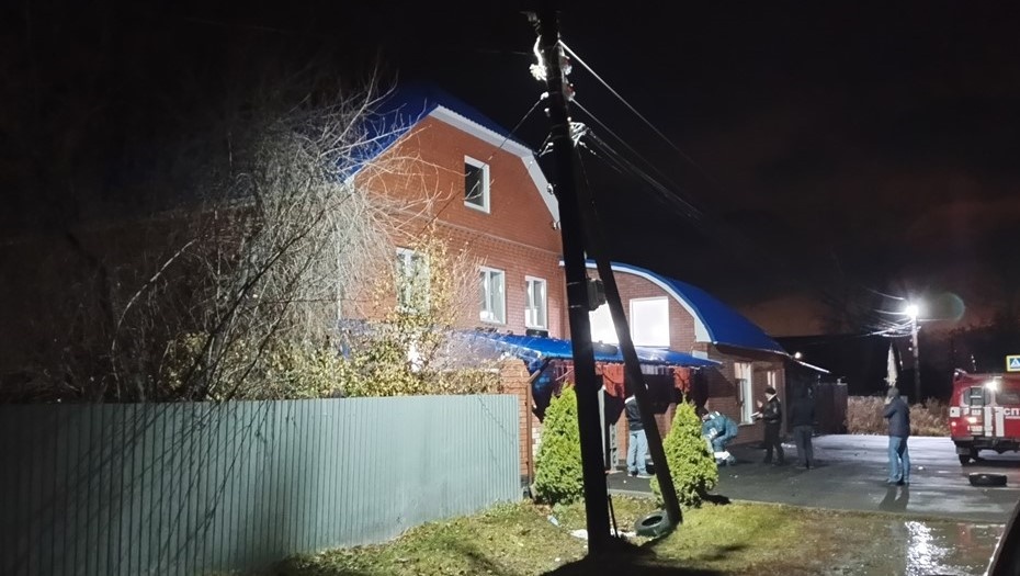    Жилой дом, где после убийства женщины-таксиста произошли волнения. Автор фото: Александр Чирков/ТАСС