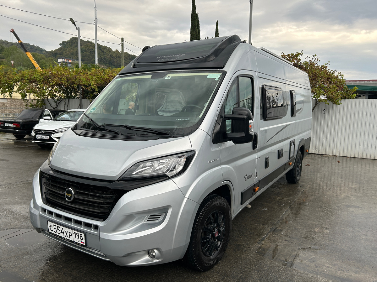 Путешествуем мы на таком автодоме 