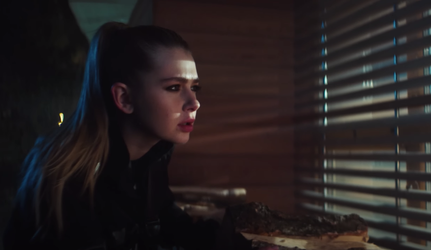 Анастасия Уколова в клипе Егора Крида на песню "Ты не смогла простить"