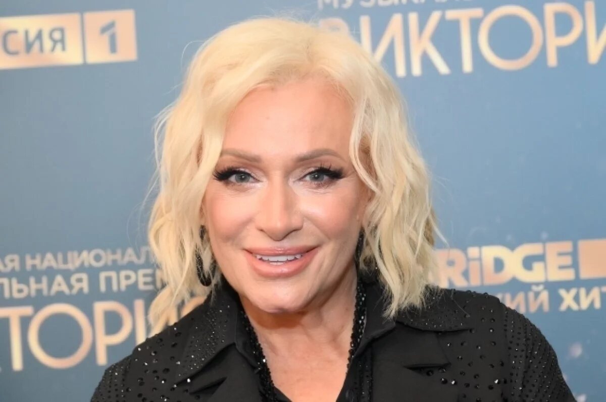    Наталия Гулькина не понимает скандального поведения уехавших артистов