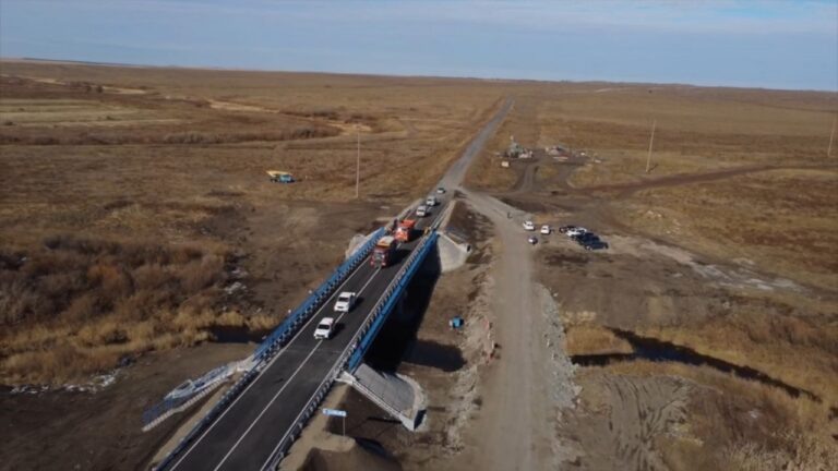    На востоке Оренбуржья капитально отремонтировали мост через реку Каменку Оренбуржье