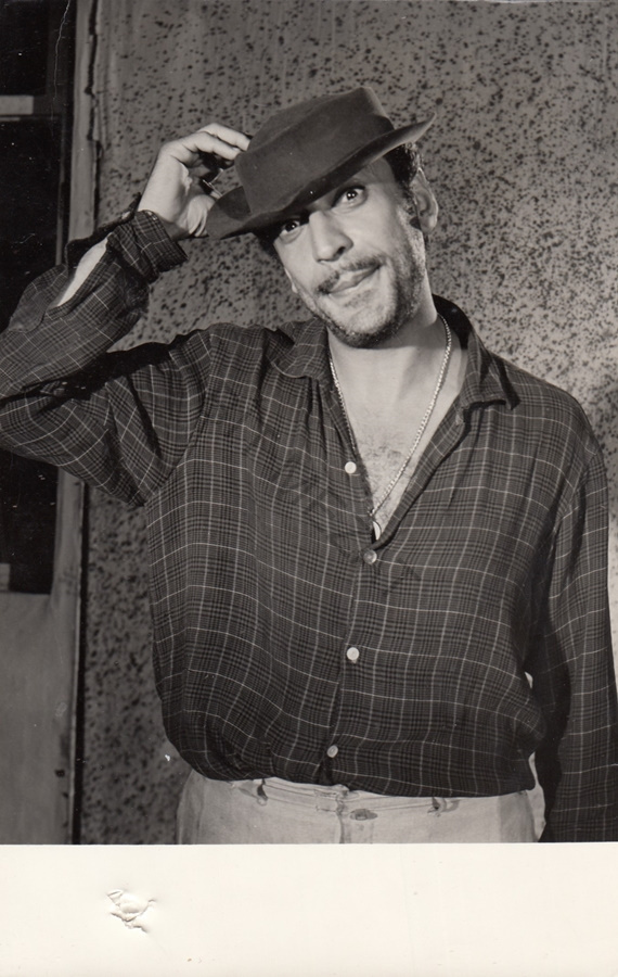 Турист Омер в исполнении Садри Алышыка. 