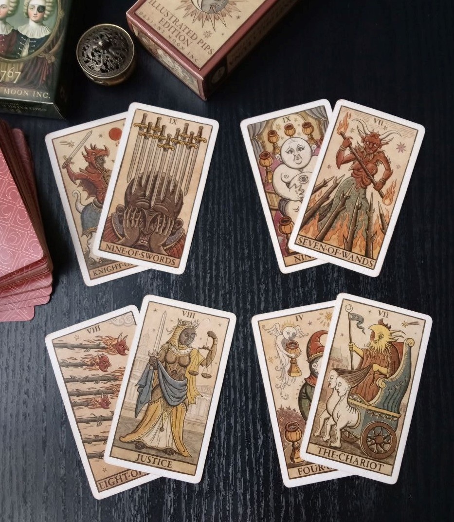 Ответ смотрим на колоде "Таро триумфальной Луны"