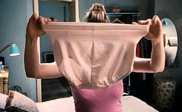 Непривлекательное нижнее белье Источник: https://onedio.ru/