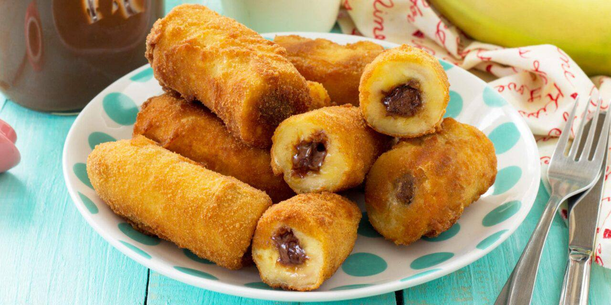 Жареные бананы с шоколадной начинкой