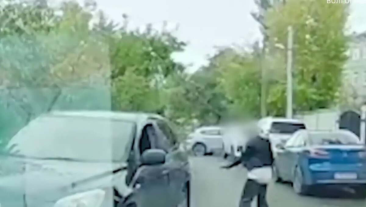     Источник: скриншот камеры наблюдения