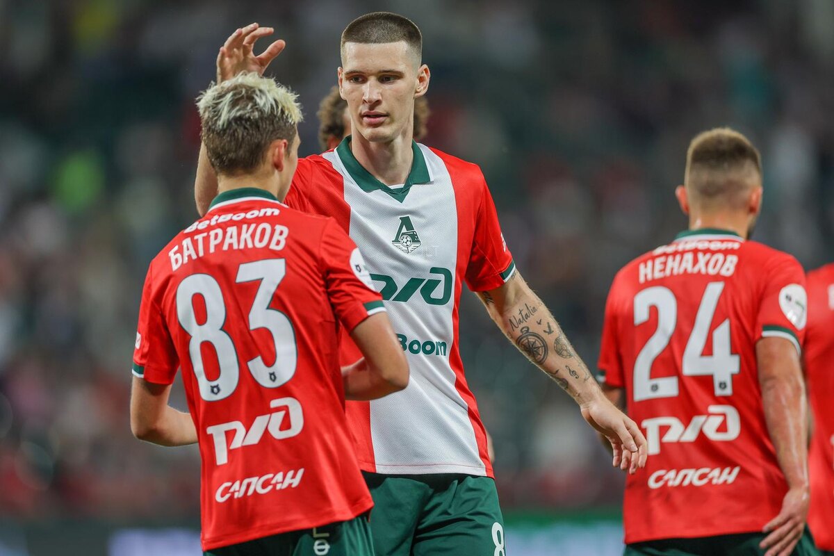     Алексей Батраков и Евгений Морозов. Фото: «Локомотив»