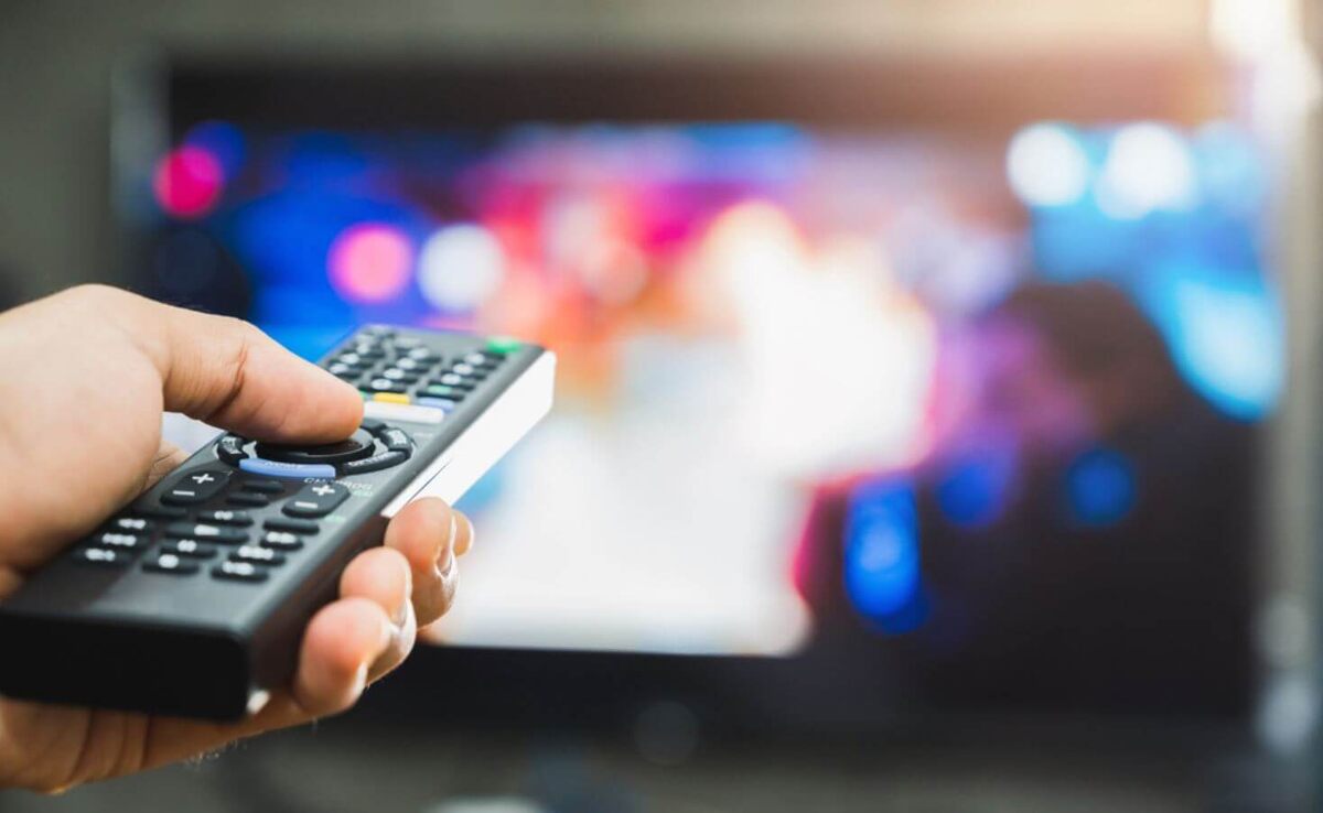    Смарт ТВ — это обозначение наличия умных функций в телевизоре. Фото: tehnologija.hr