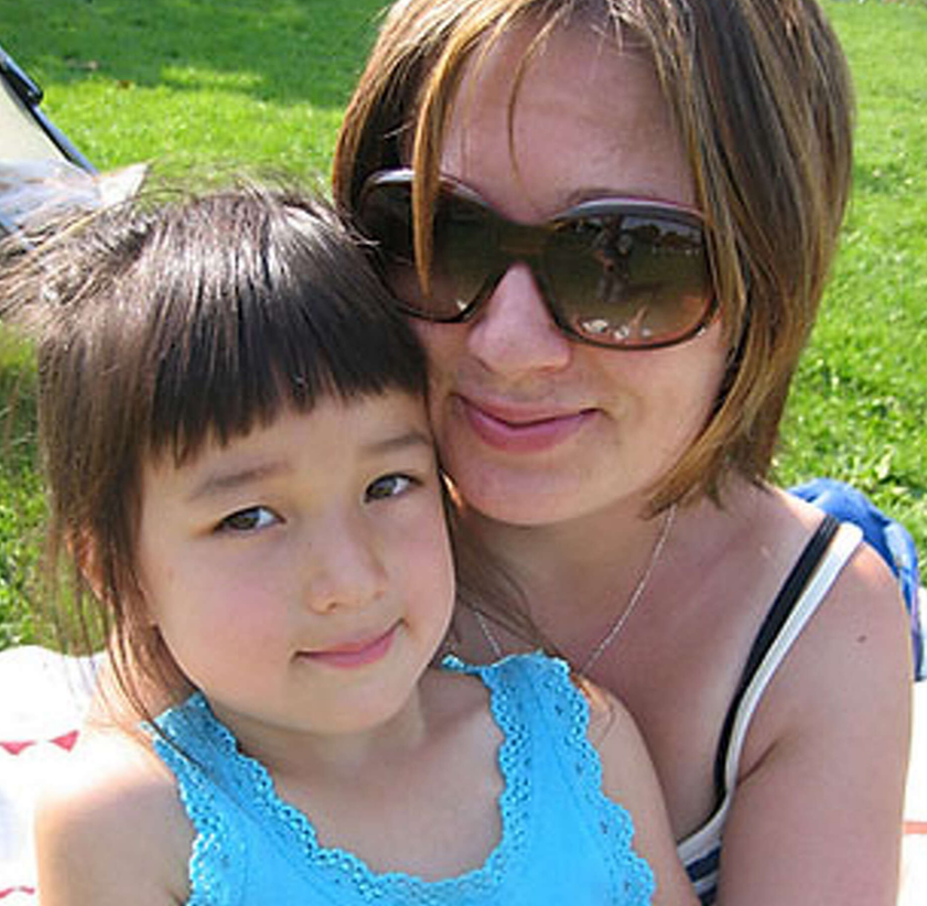 Кэти с дочерью