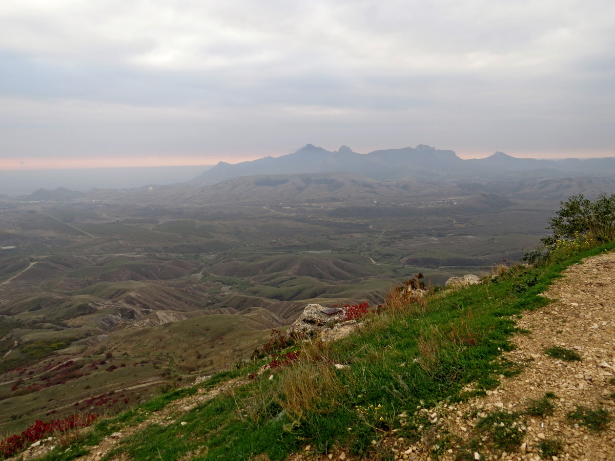 Листайте галерею