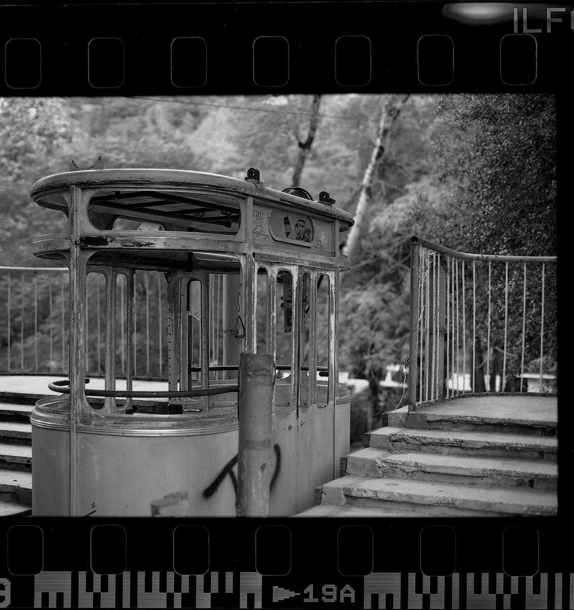 Вагончик фуникулера в Гаграх