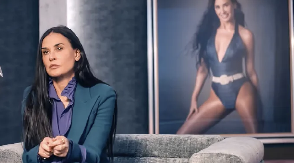 В роли телезвезды - Деми Мур