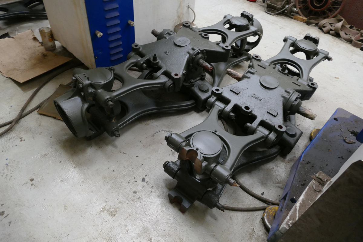 А это начало, весна 2023 года.