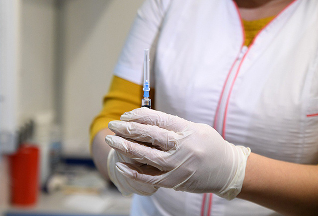 От гриппа в Тверской области уже привилось почти 300 000 тысяч жителей