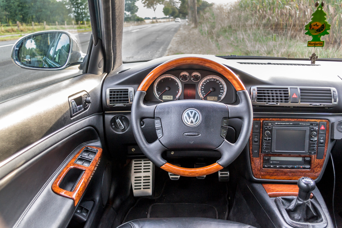 Салон Volkswagen Passat B5 