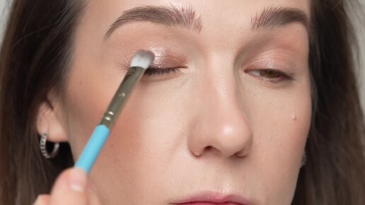 Возрастной макияж Makeup for brown eyes, Eye makeup, Natural eye makeup