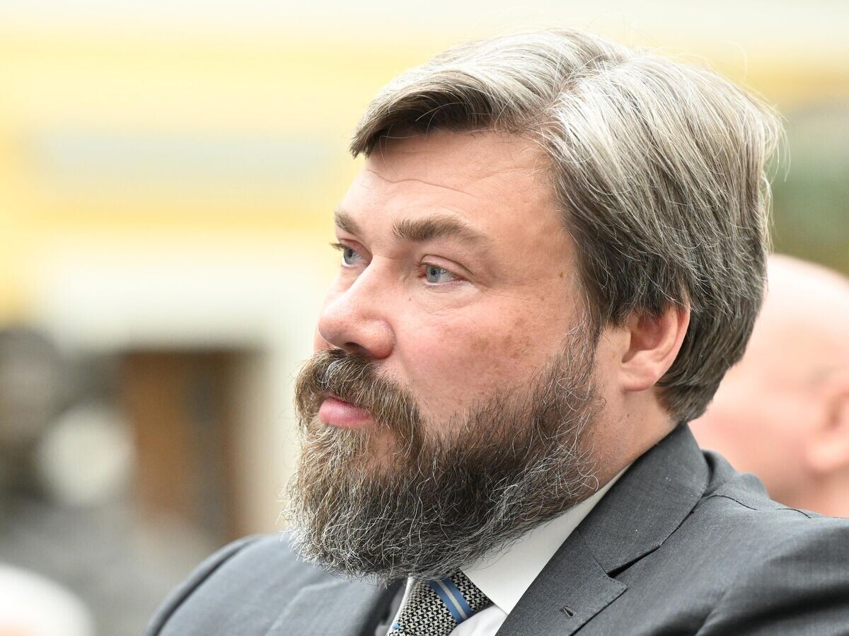    Председатель совета директоров группы компаний "Царьград" Константин Малофеев на открытии учредительного конгресса Международного движения русофилов© РИА Новости / Илья Питалев