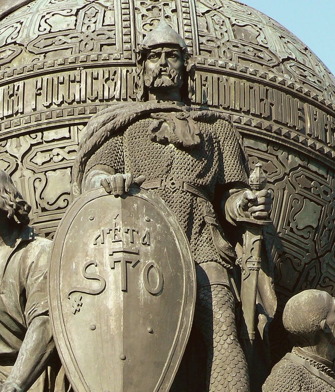 Рюрик на памятнике "Тысячелетие России"
