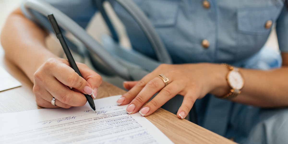 Узнайте в офисе застройщика, что нужно для оформления программы «Ипотека для отличников под 1%»