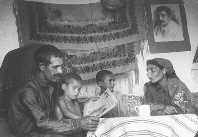Советские цыгане, 1937 год. Из открытых источников сети Интернет.