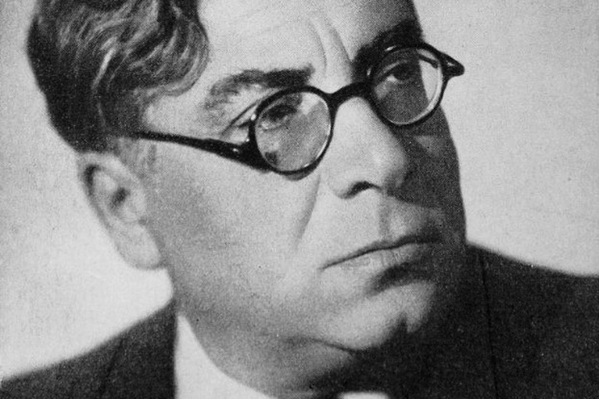 Фото © Wikipedia / Библиотека советской поэзии