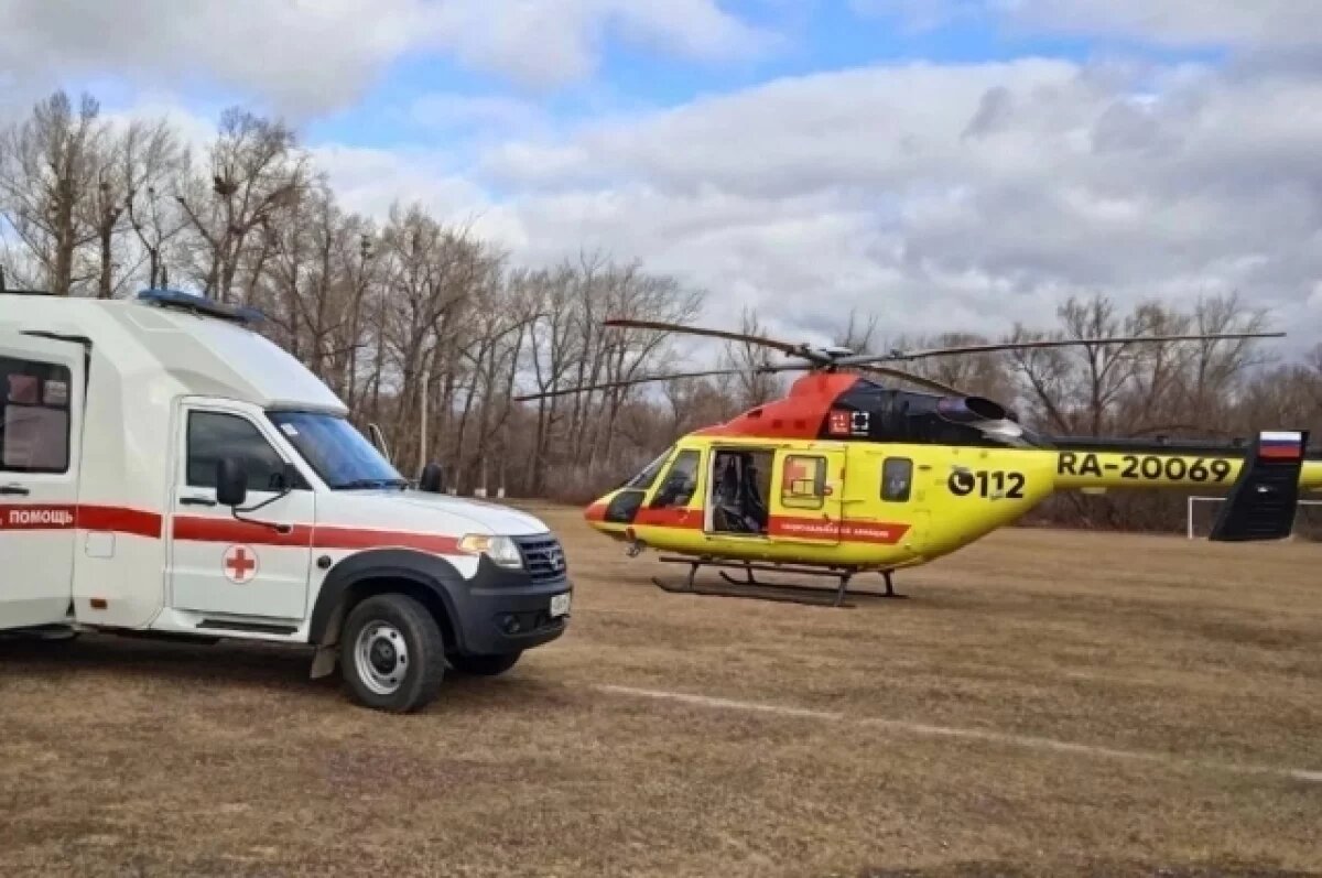    Вертолёт доставил онкобольного с осложнениями из Радищево в Ульяновск