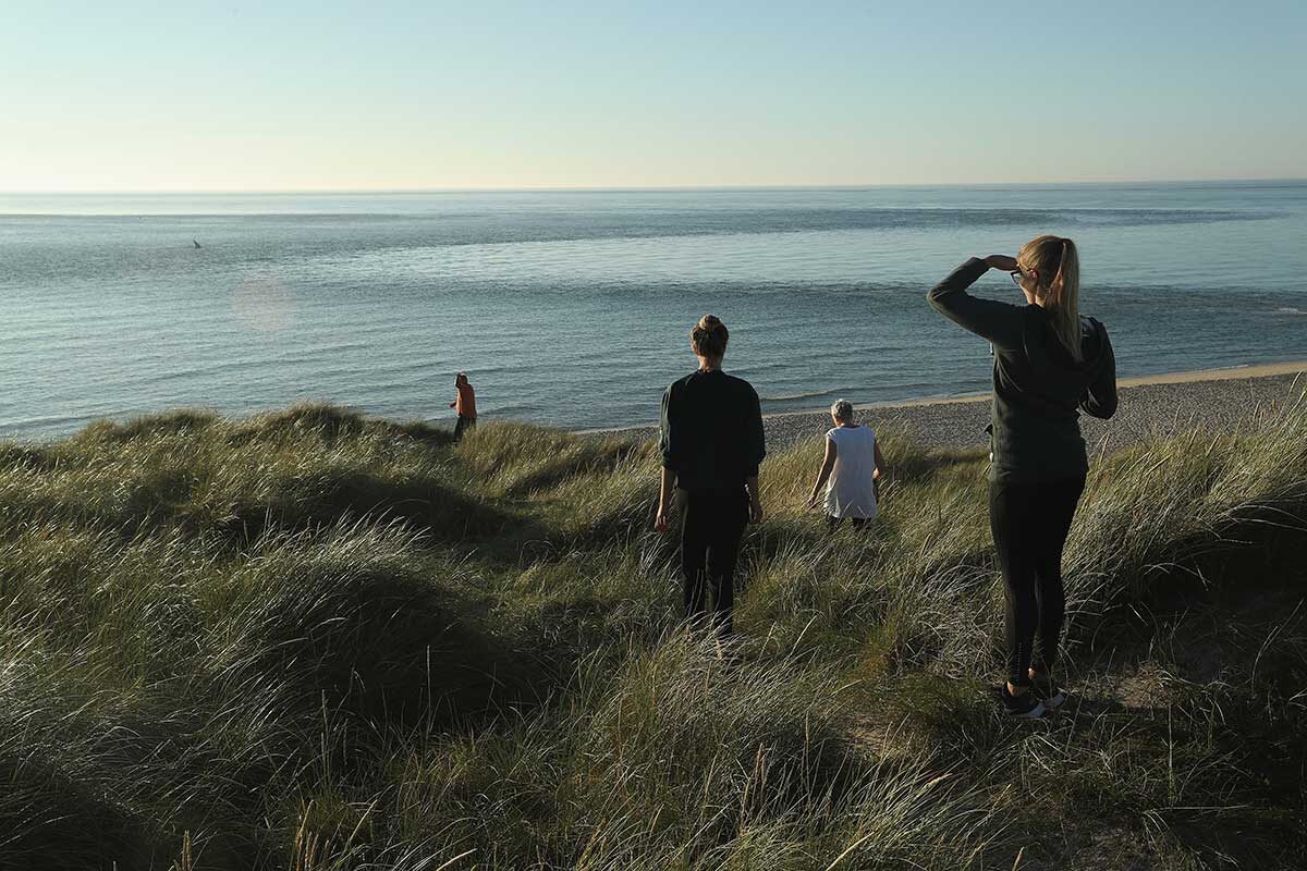 Sean Gallup / Getty Images📷Небо может менять оттенок с насыщенно синего до светло-голубого в зависимости от времени суток и погоды