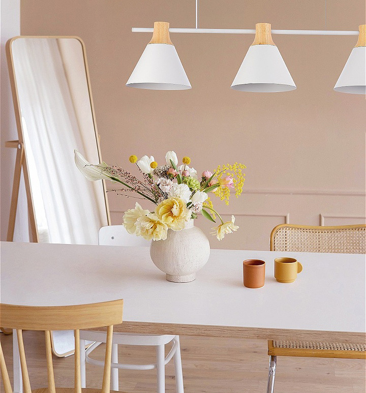 На изображении подвесной светильник из коллекции MODICA бренда EVOLUCE арт. SLE125103-03