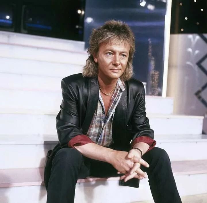 Крис Норман, соцсети