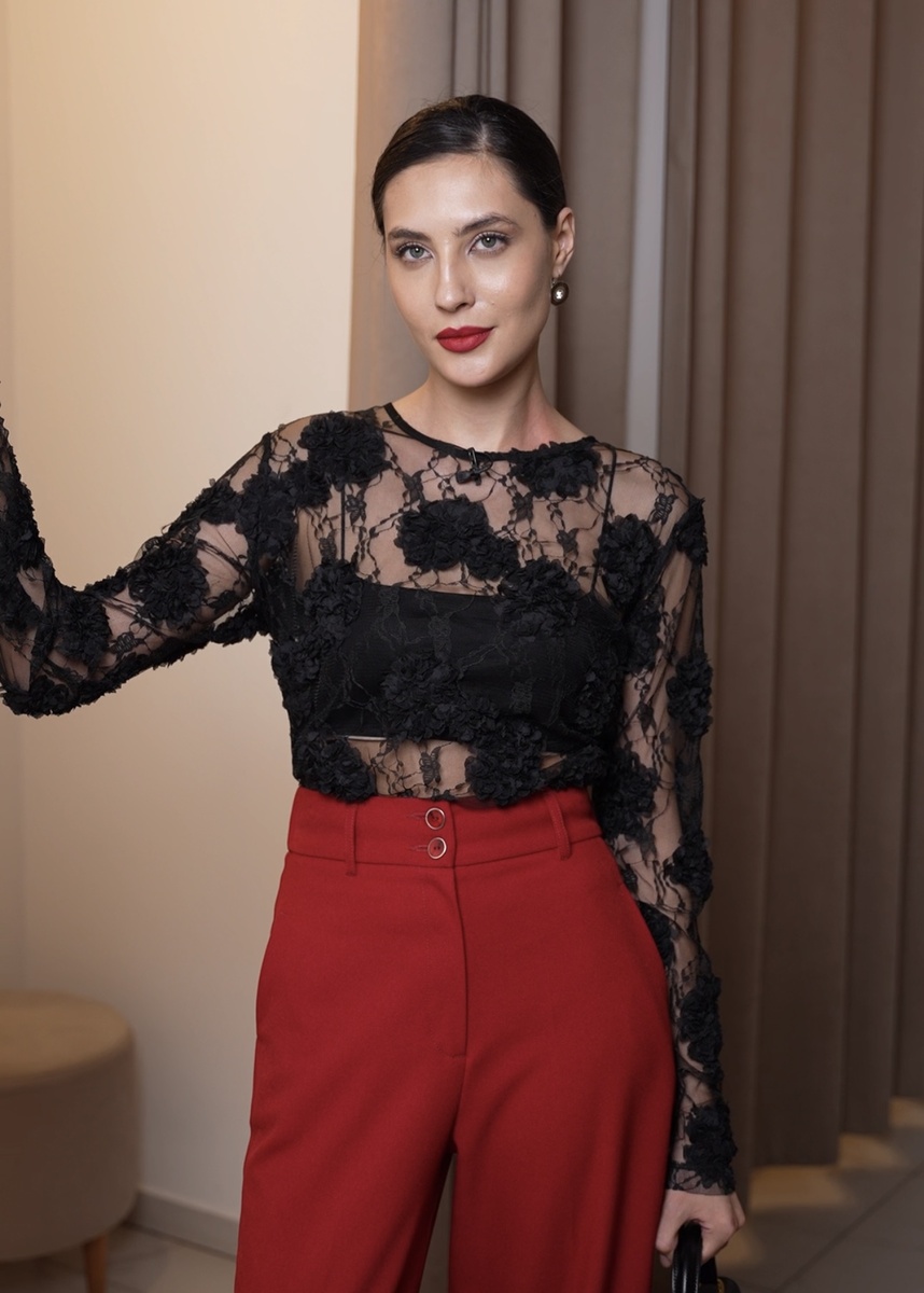 Клиентка после работы со стилистом✅