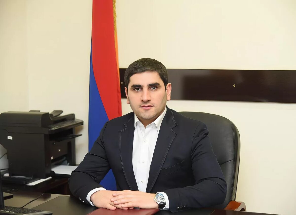 © Photo : official site of Brusov State University