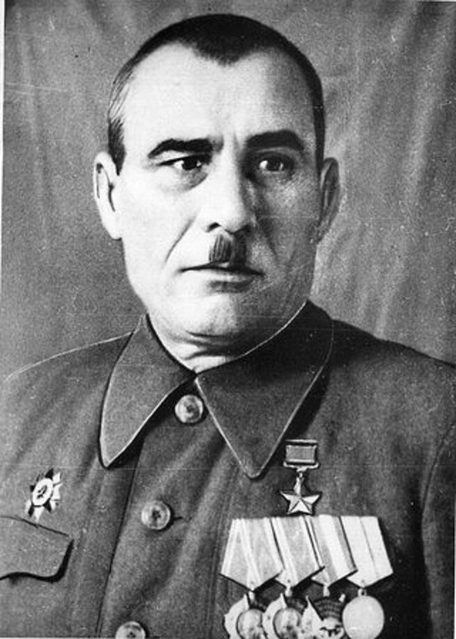 Герой Советского Союза Минай Филиппович Шмырёв