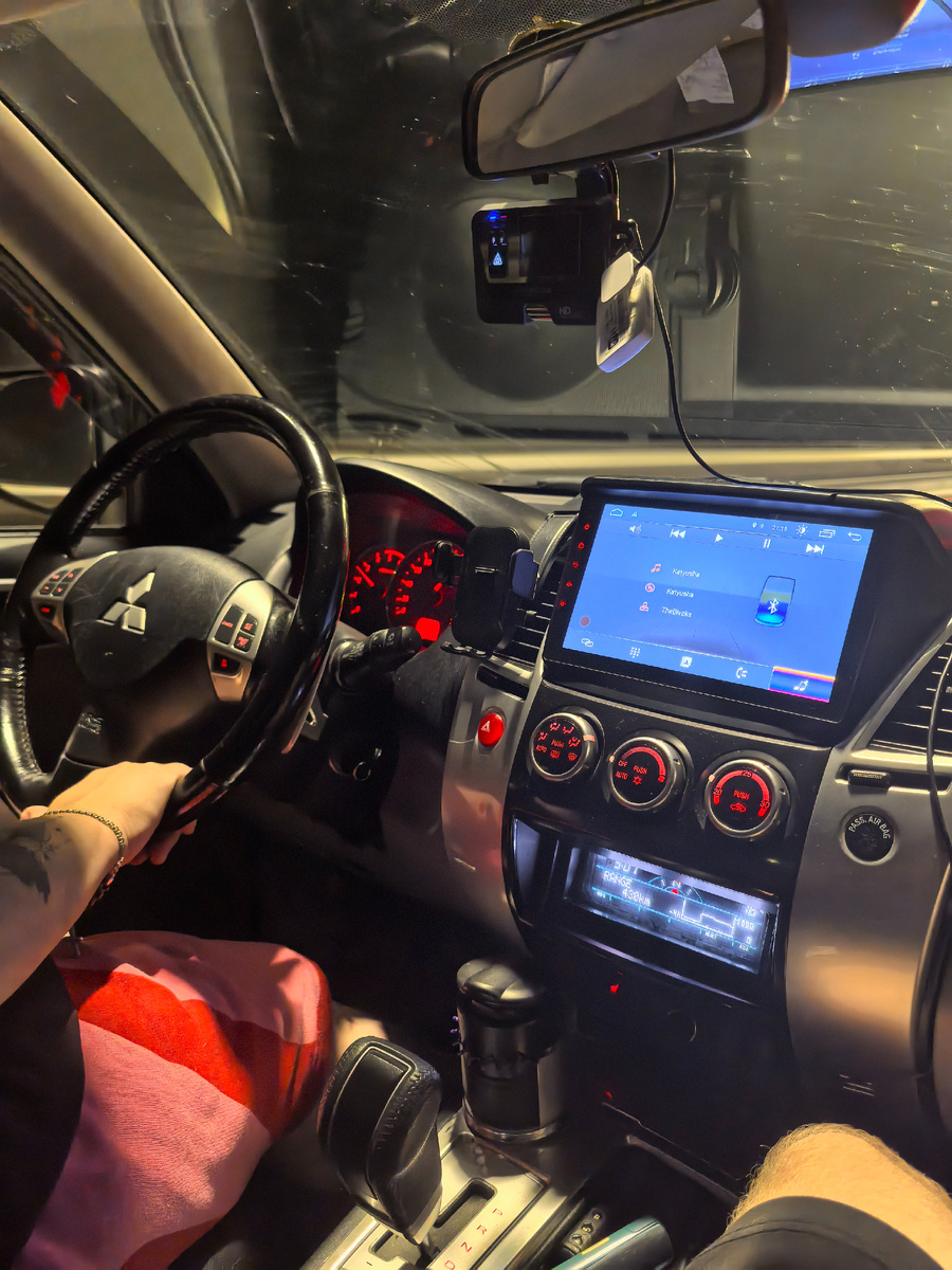 Мы провели в пути 12 часов из них 10 в темное время суток, после трудовой недели.