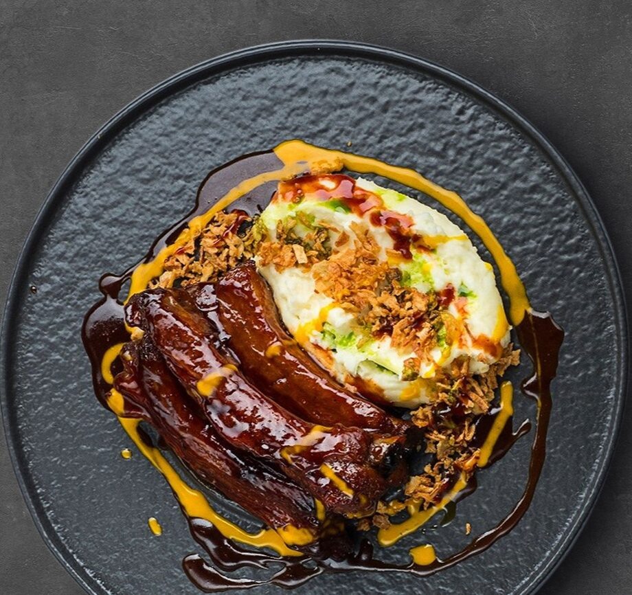 Ресторан "Азия". Просп. Троицкий, 18