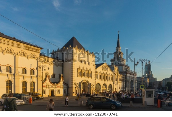 Moscow June 2018 Kazanskiy Rail Terminal​: стоковая фотография (редактировать), 1123070741
www.shutterstock.com