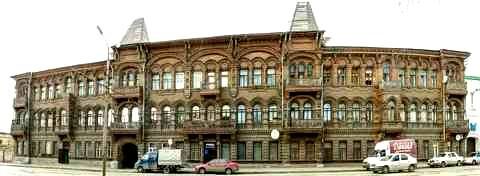 первый из "челышевских домов" на нынешней Фрунзе, 56