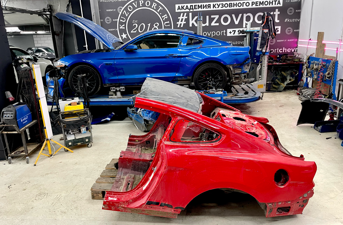 Угадай какая коробка в мустанге?