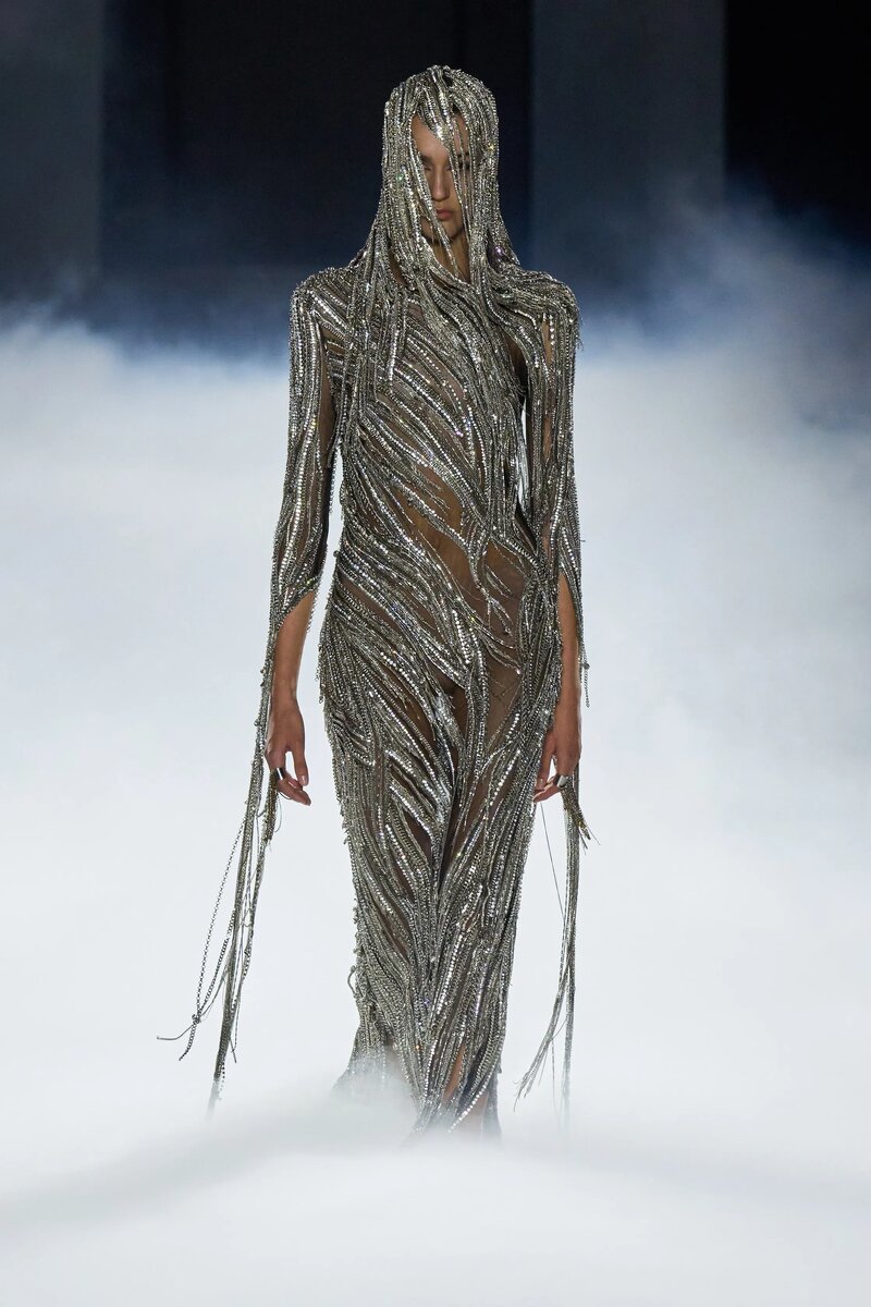 Alexander McQueen Spring 2025