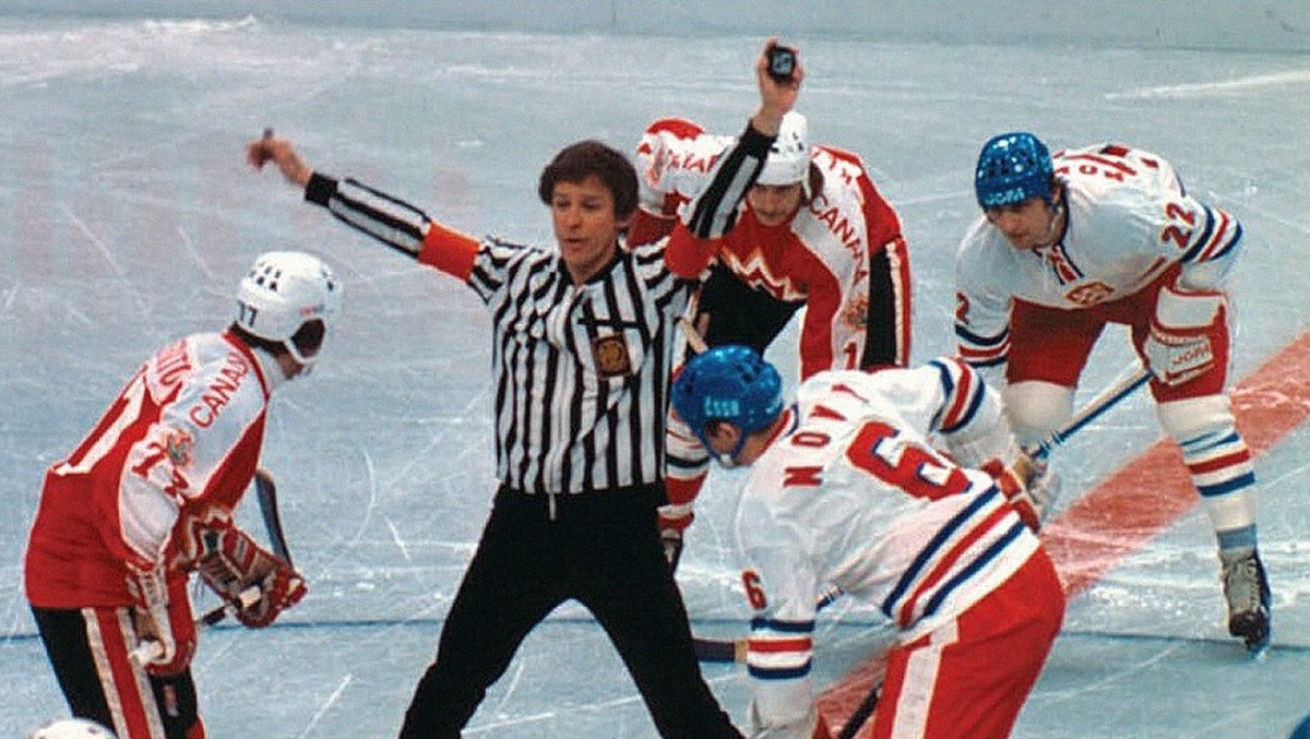 Фото с яндекс.картинки (матч на ЧМ-1977)