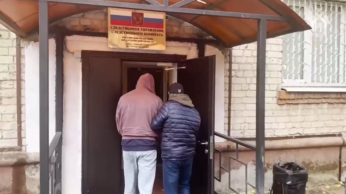    СК: подозреваемые в убийстве Алешниковой рассказали о своем мотивеНовости Саратова и области – Сетевое издание «Репортер64»