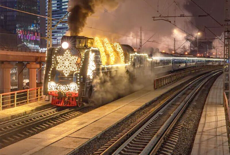    Поезд Деда Мороза 2025