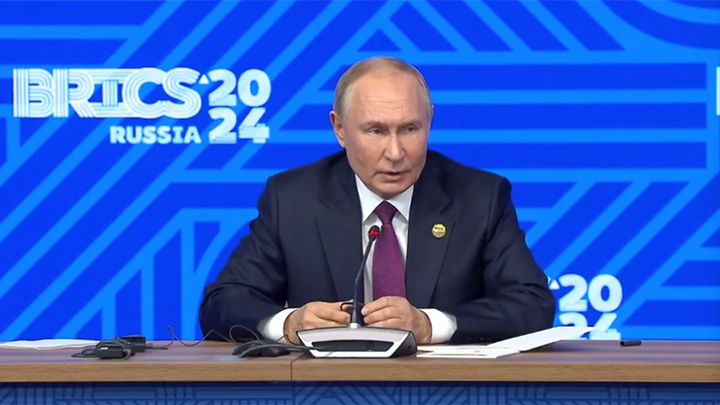    "Снимки - вещь серьёзная. Если есть снимки, значит, они чего-то отражают", - Путин прокомментировал информацию о якобы наличии военнослужащих КНДР на территории России. Скриншот: Kremlin.ru