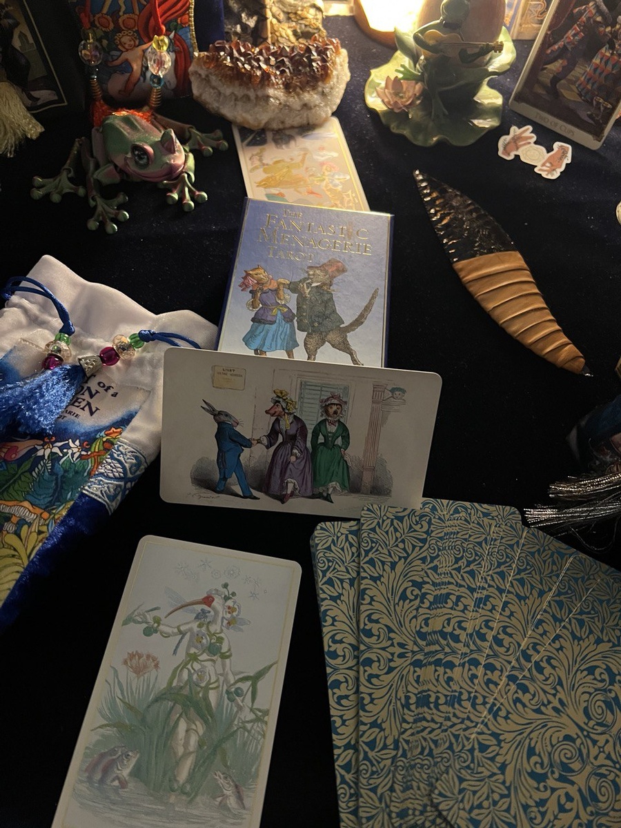 СА -XVII "ЗВЕЗДА" в колоде  Таро "Фантастический зверинец"