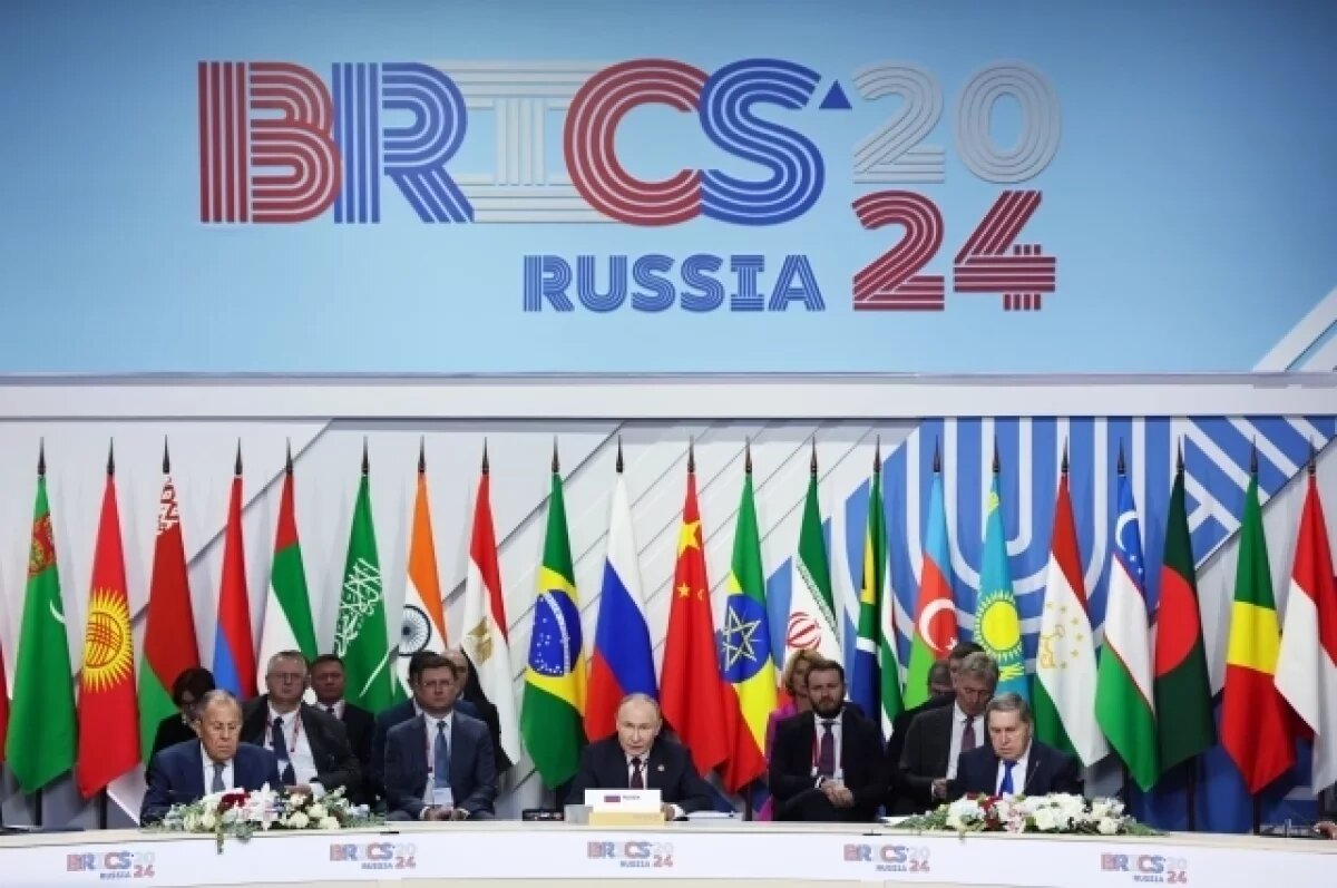    Эксперт Ламеса: США и Европа испытывают огромный страх потерять гегемонию