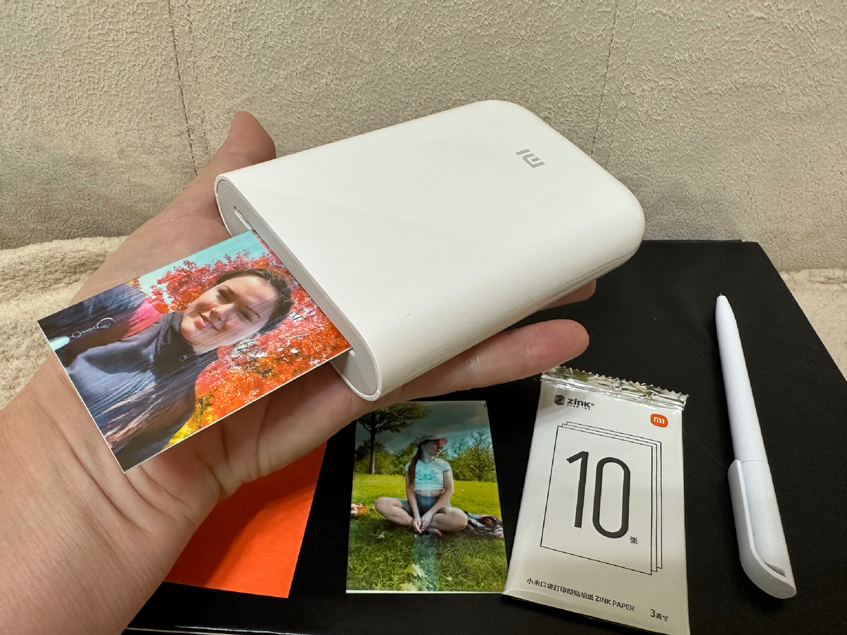 Подарок. Можно распечатать фотографии на каникулах.