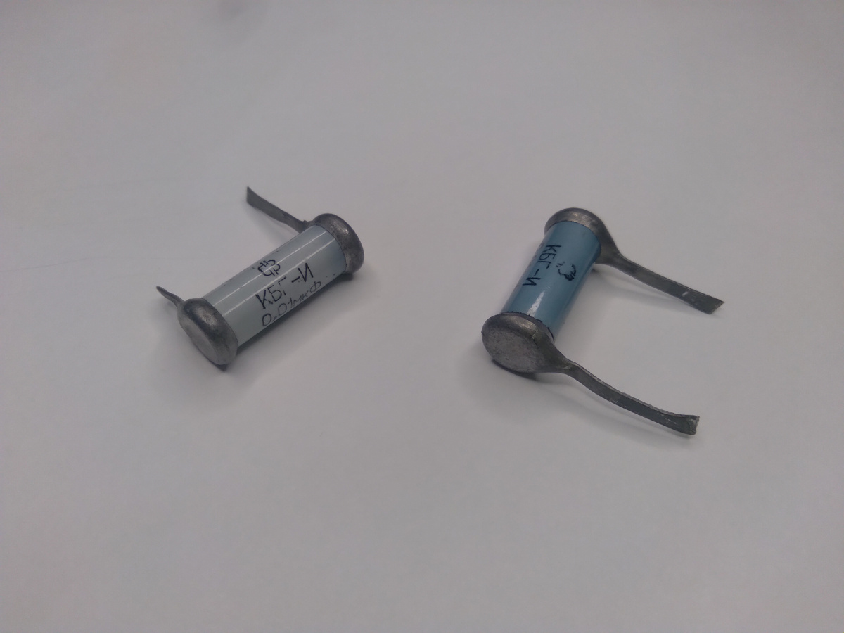 Дедушки КБГ-И, одному оторвало пол его ноги на его жизненном пути