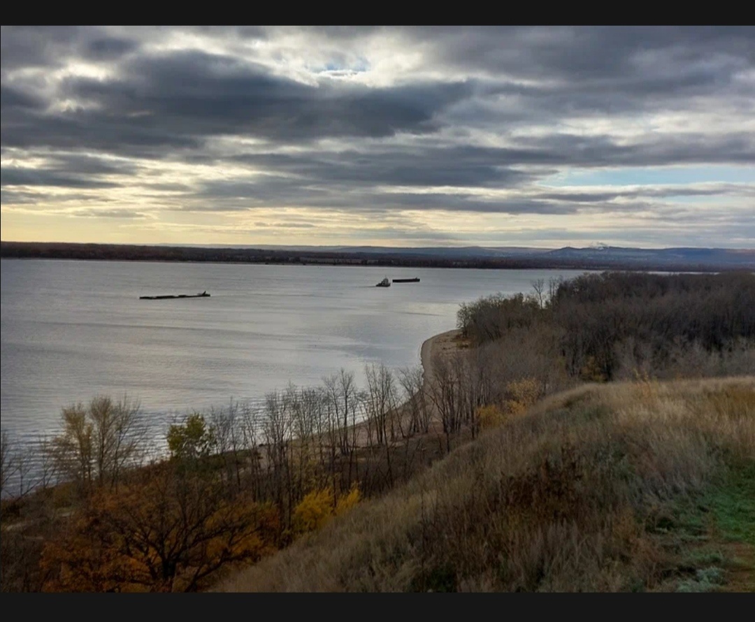 Вид на берег Волги из санатория 