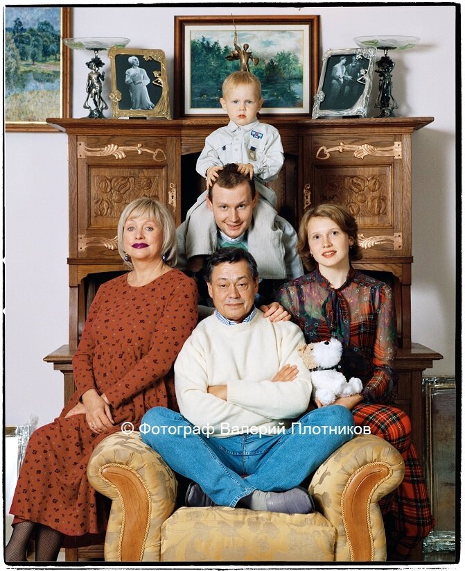  Семья Николая Караченцова. Фото Валерия Плотникова