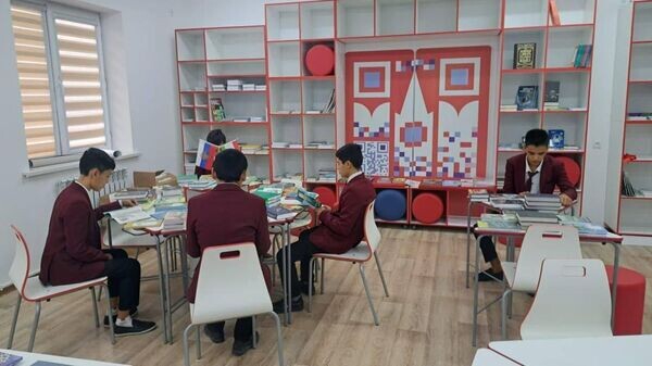    © Foto / Русский дом в Таджикистане