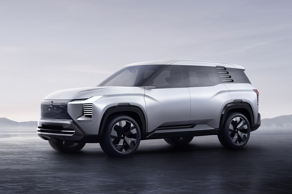 Mitsubishi DST Concept 